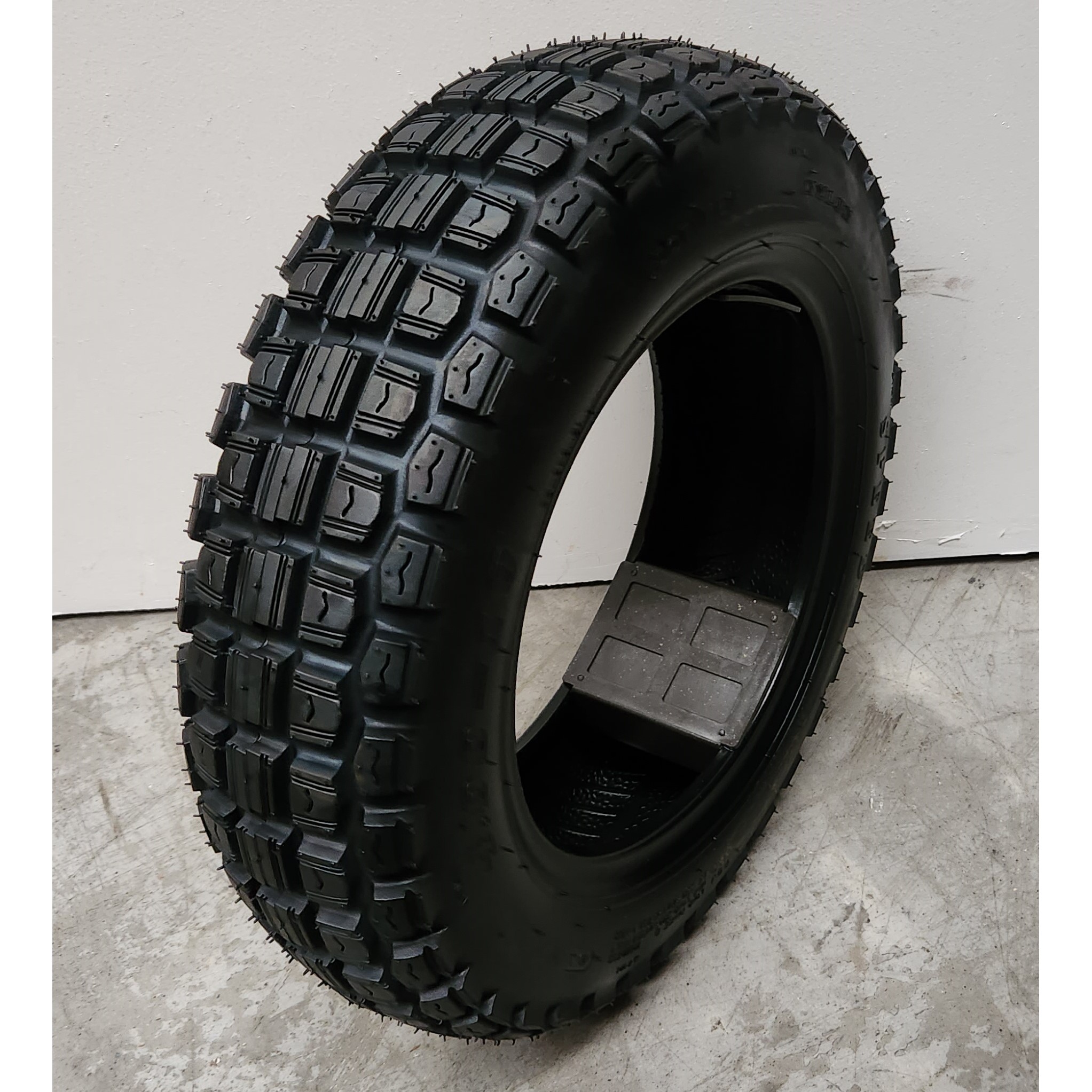 400-10 Off Road Tyre for Daisy/Firefly LEMS